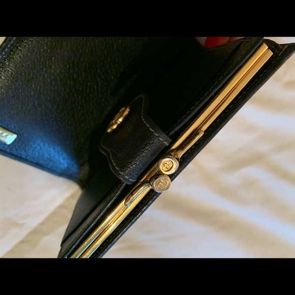 Wallet - Picture 5 of 6